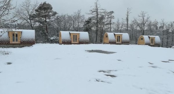 Campinghaus POD isoliert L600 B240cm Seiteneingang