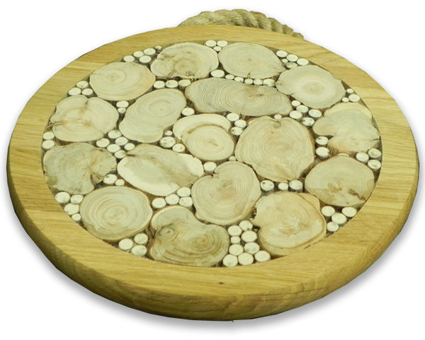 Geschirr & Besteck Set aus Holz